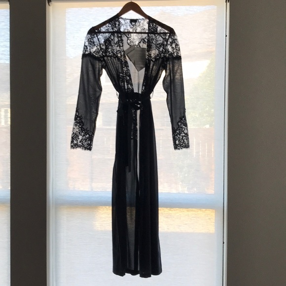 La Perla Lawinia Rose Lace Robe - Picture 6 of 8